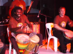 macquarie matrons can assist fundraiser dubbo interactive drumming event